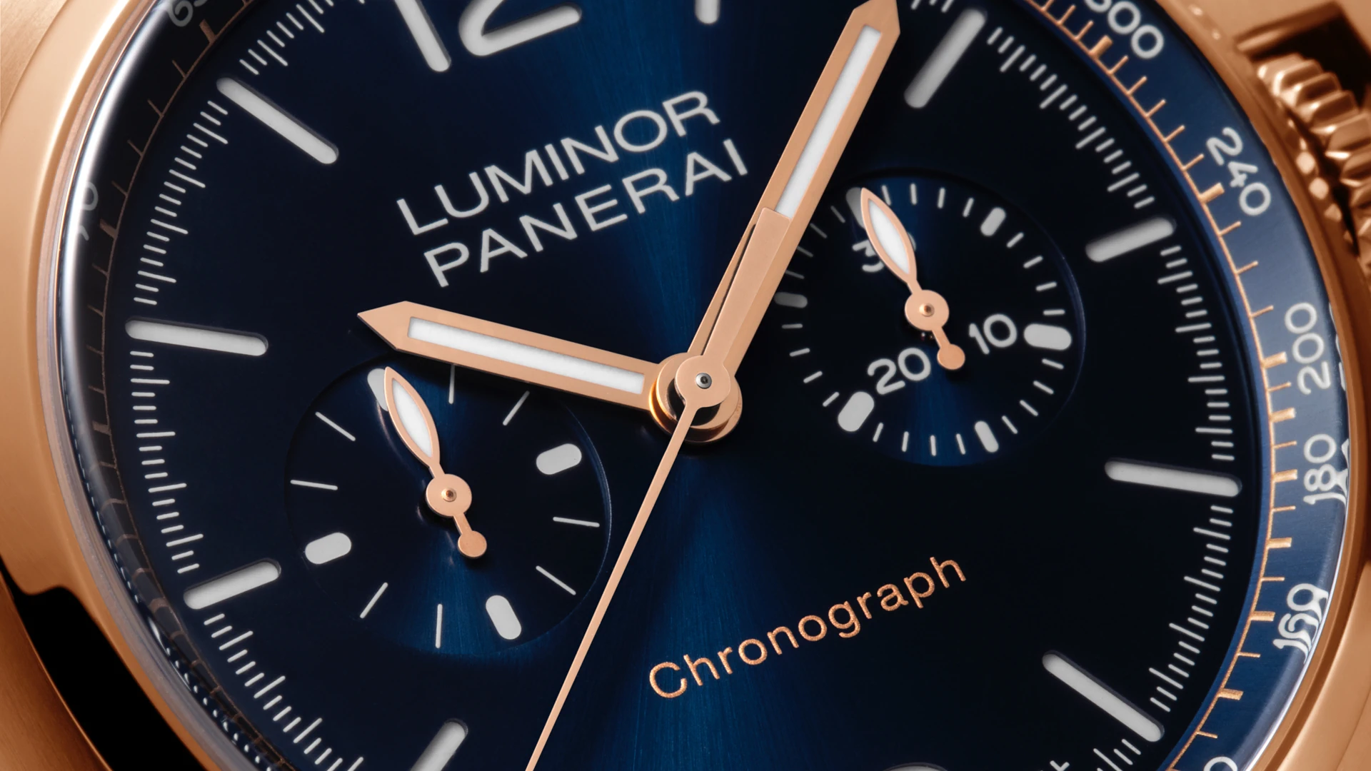 Panerai Luminor Chrono Goldtech™ PAM01111