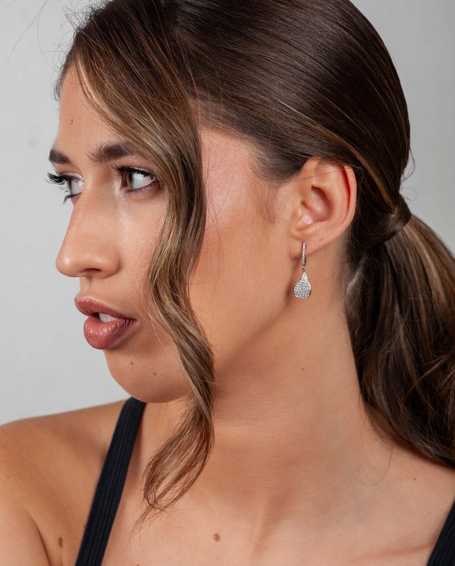 Pendientes Gota Oro Blanco con Diamantes.