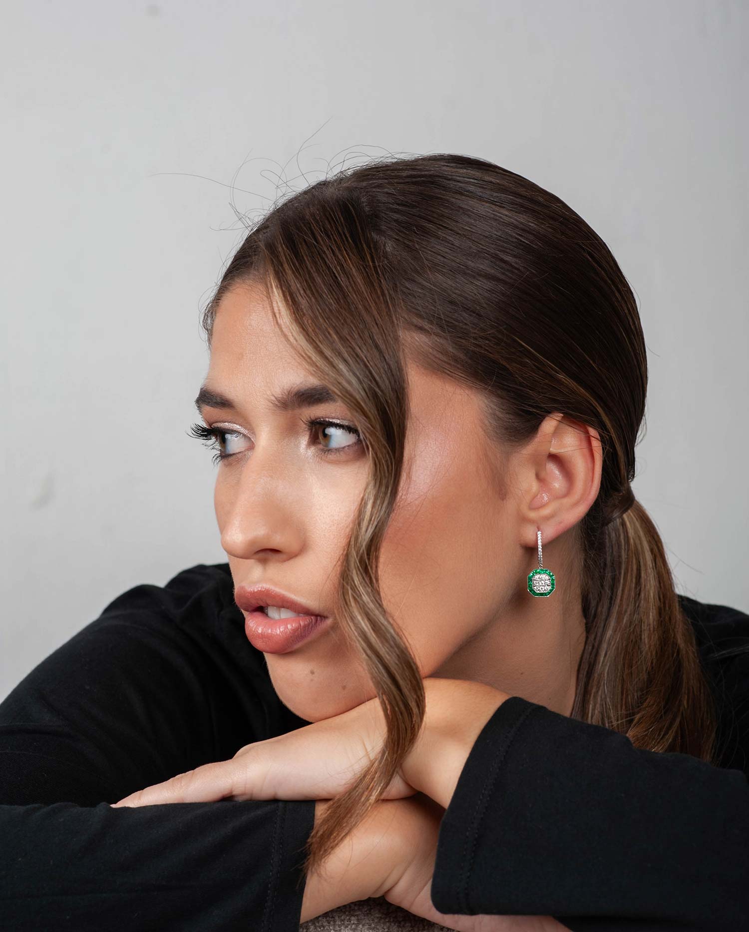 Pendientes Oro Blanco Diamantes y Esmeralda
