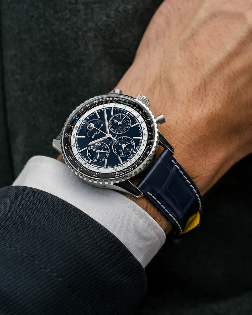 Breitling Navitimer B19 Chronograph 43 Calendario Perpetuo 