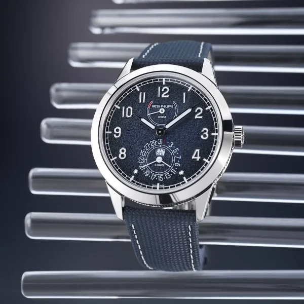 Patek Philippe presenta el Calatrava 8 Días 5328G-001