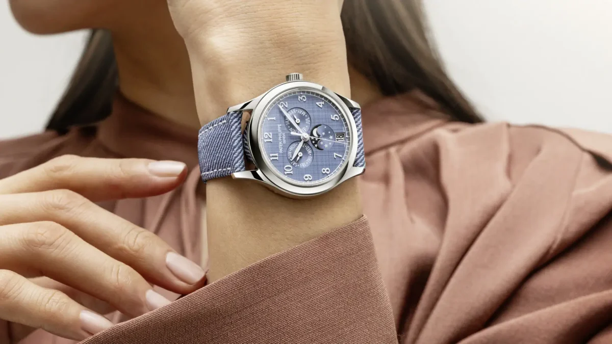Patek Philippe 4946G-001