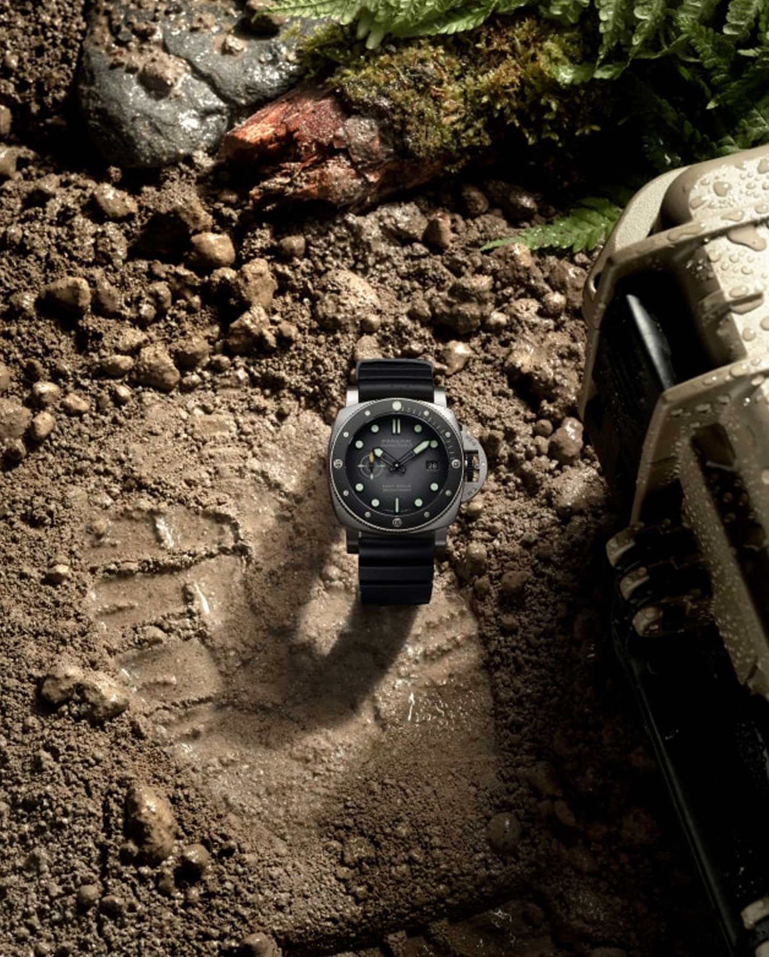Panerai Submersible Navy SEALs PAM01738